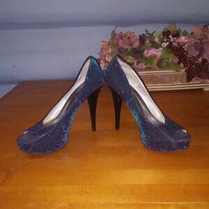 Chinese Laundry ‘Bright Lites’ Platform Pump Iridescent Size 8.5
